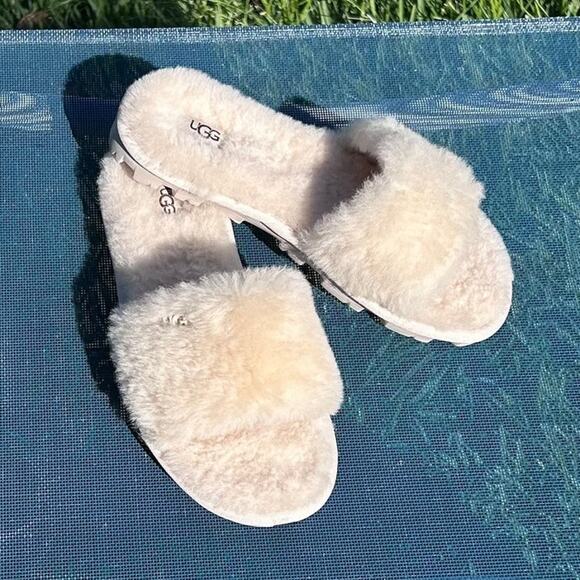 UGG Cozette Cream Fuzzy Slippers Slip-Ons Size 7 - Picture 4 of 9